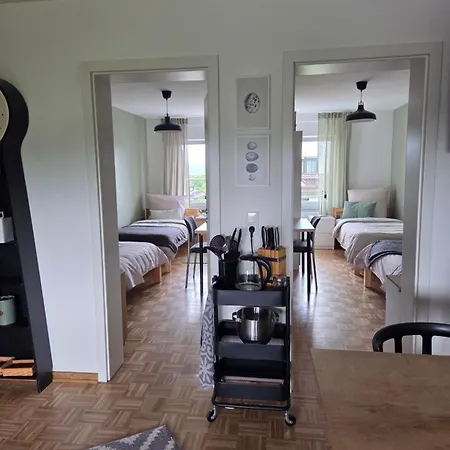 Tks Kroppacher Schweiz 아파트